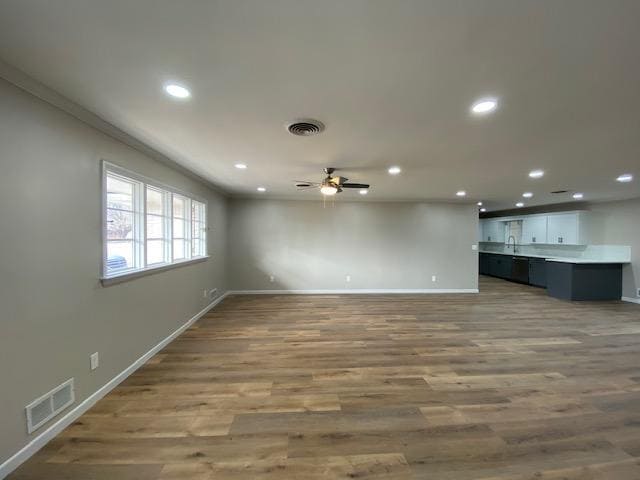 Building Photo - 2310 N Aspen Dr