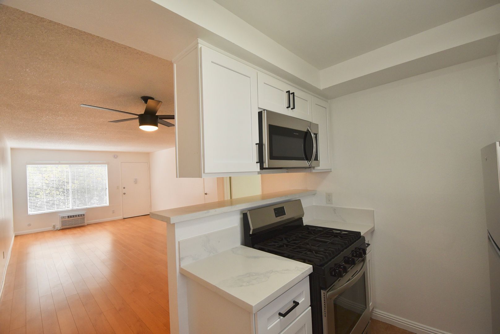 Building Photo - 4930 Whitsett Ave