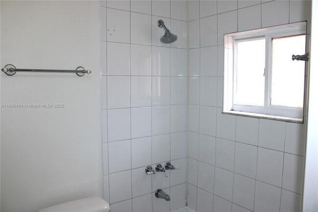 Building Photo - 2895 W 76th St