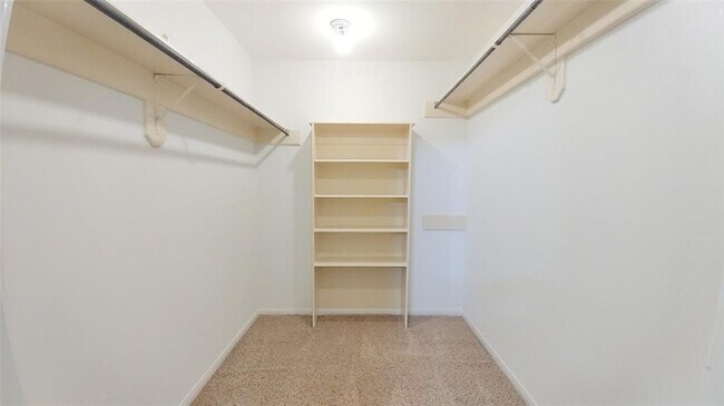Building Photo - 5227 Clarkston Ln