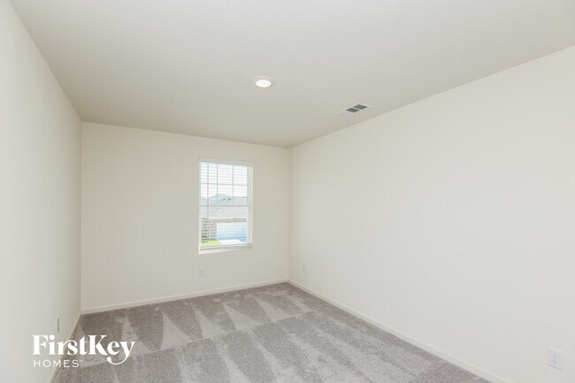Building Photo - 8324 Stovepipe Dr