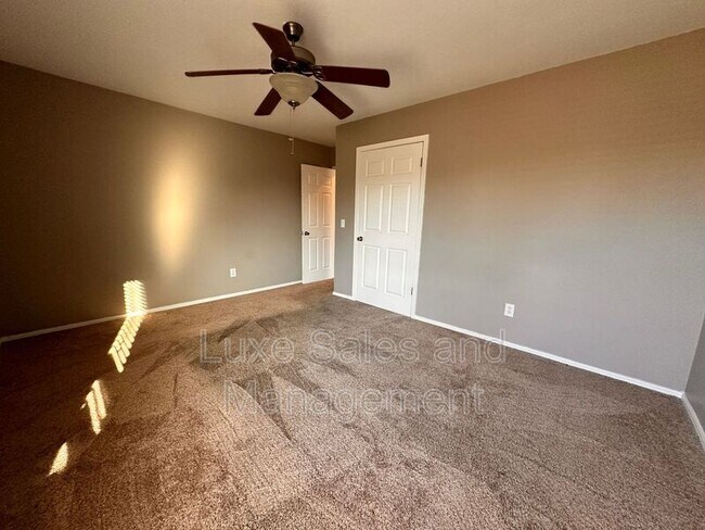 Building Photo - 2205 Basking Ridge Trail