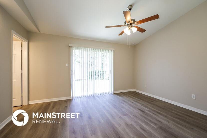 Building Photo - 4715 4th St W