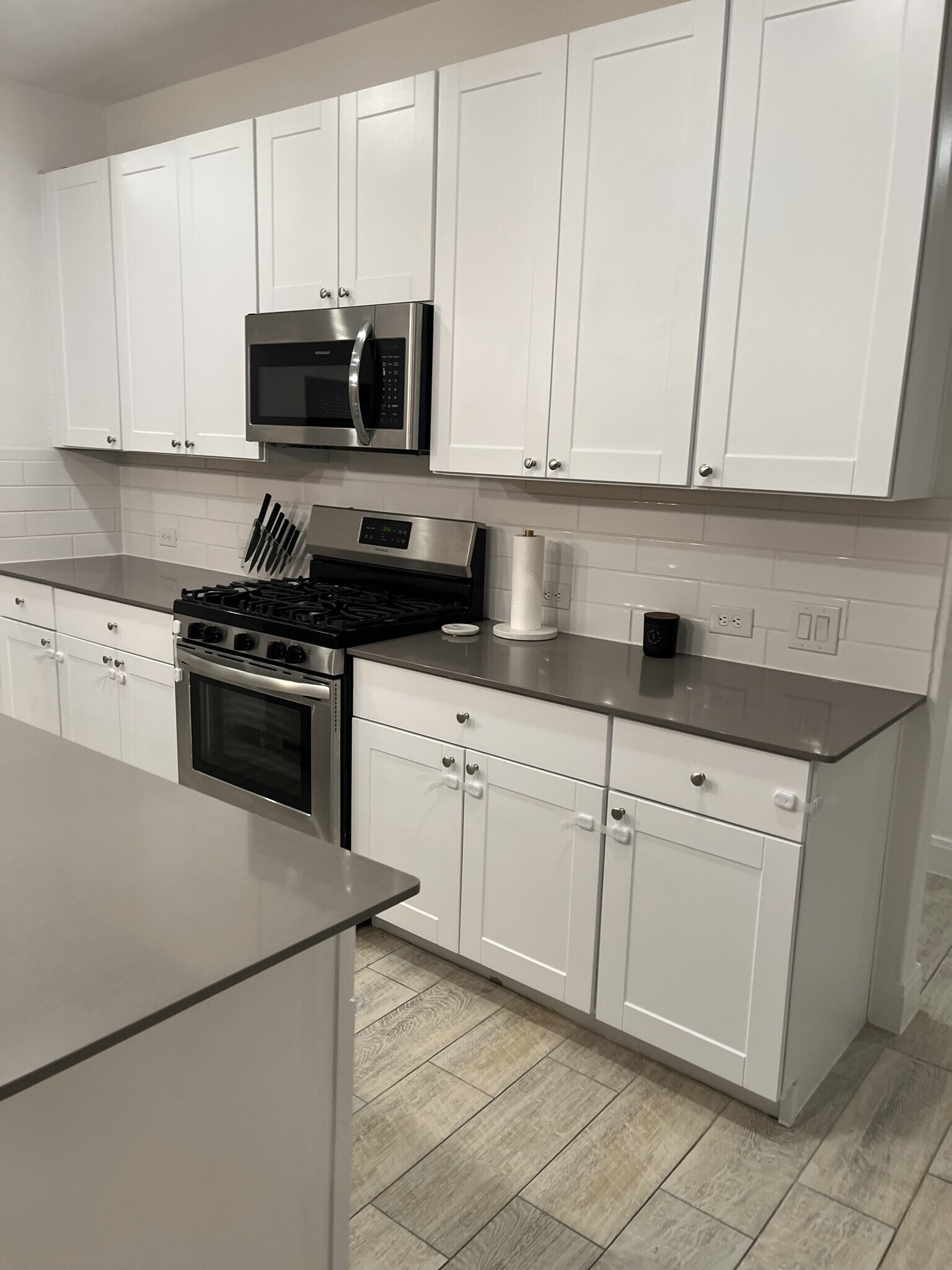 Kitchen 3 of 8 - 6615 Morgan Path