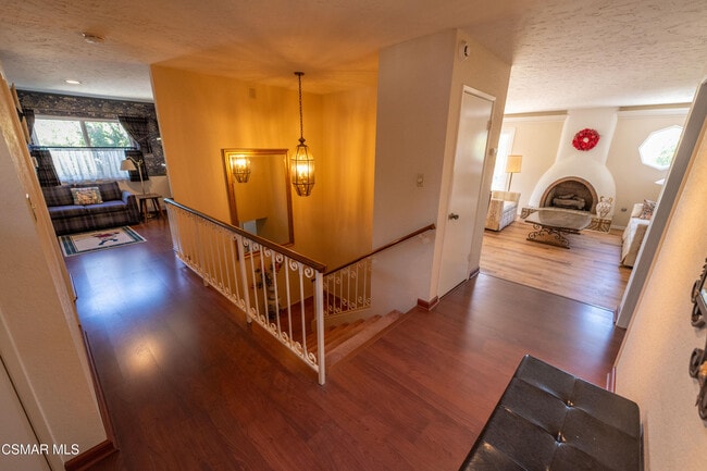 Building Photo - 5042 Llano Dr