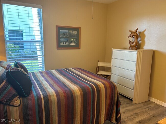 Building Photo - 1390 Tiffany Ln