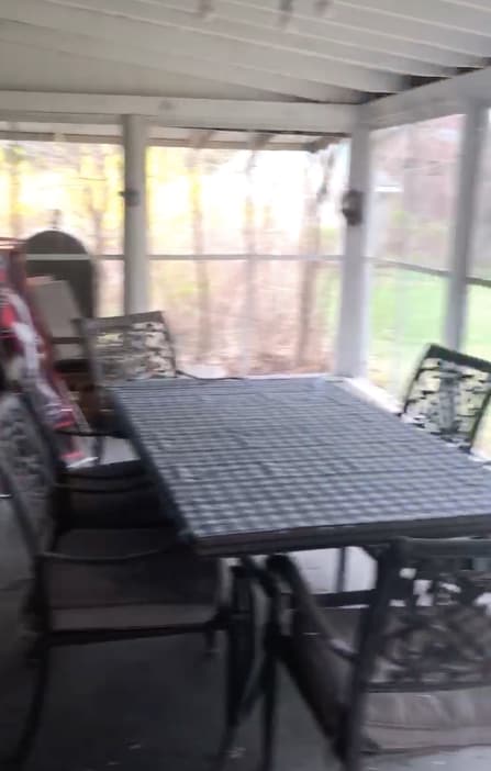 Screened in porch - 7 Shepherd Rd