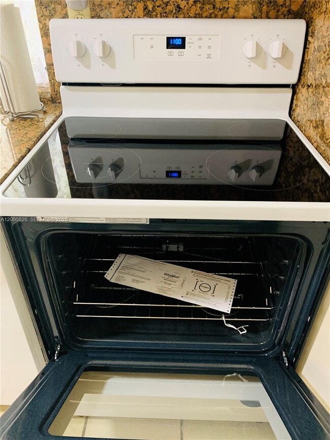 Building Photo - 17021 N Bay Rd