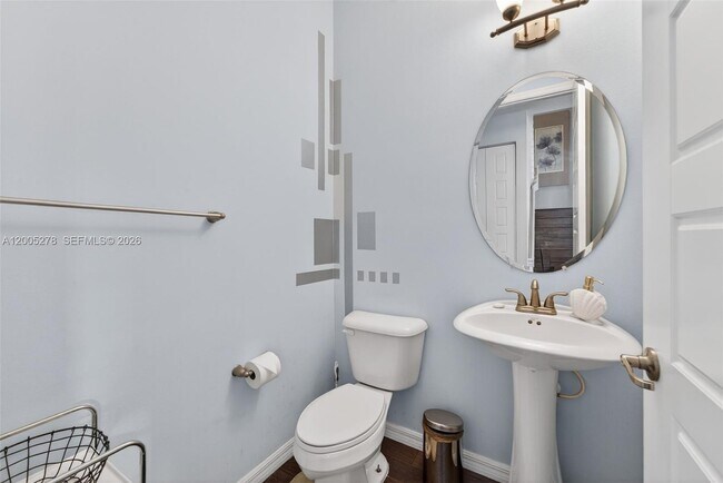 Building Photo - 19278 NE 6th Ave