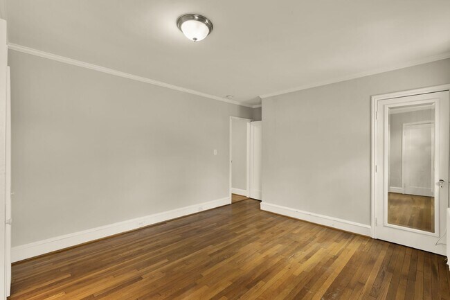 Building Photo - 1710 37th St NW