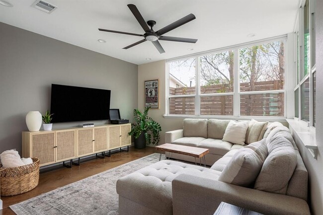 Building Photo - 4602 Alf Ave