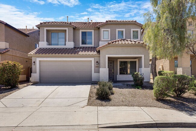 Large two story home in San Tan Heights! - 2725 W Jasper Butte Dr Queen ...