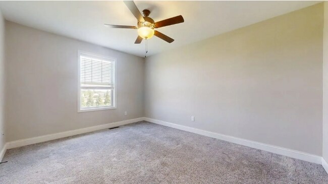 Building Photo - 754 Sedgegrass Dr