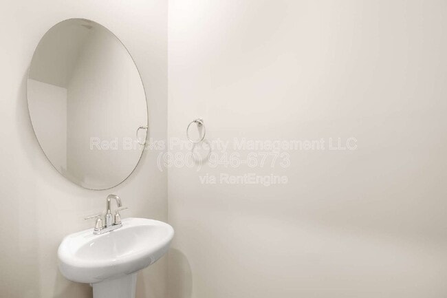 Building Photo - 5253 Brailey Cir