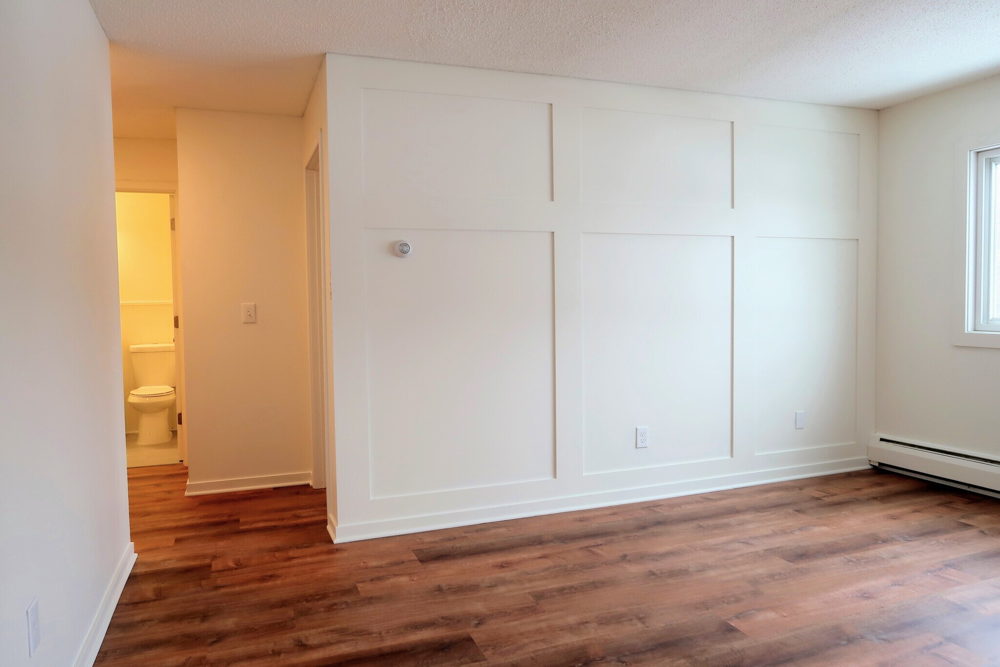 Livingroom - 2616 Harriet Ave S #203