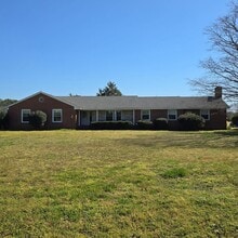 Building Photo - 29093 Arlington Rd