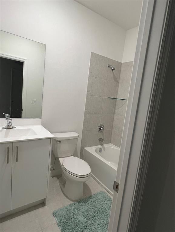 Building Photo - 221 SW 159th Way