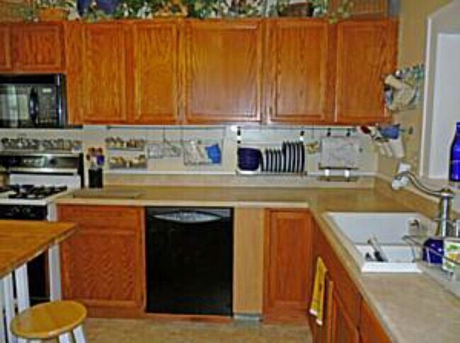 Building Photo - 30 Terrace Park