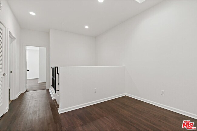 Building Photo - 12259 N Lima Way