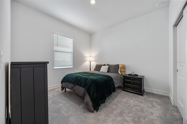 Building Photo - 6834 115th St E