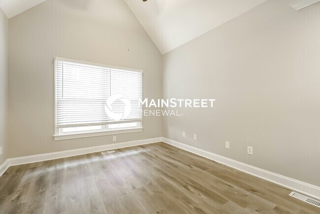Building Photo - 3 Bedroom Pet-Friendly Home in RALEIGH, NC with Main Street Renewal