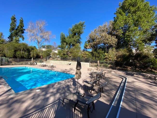 Building Photo - Serenity Abounds in University City!