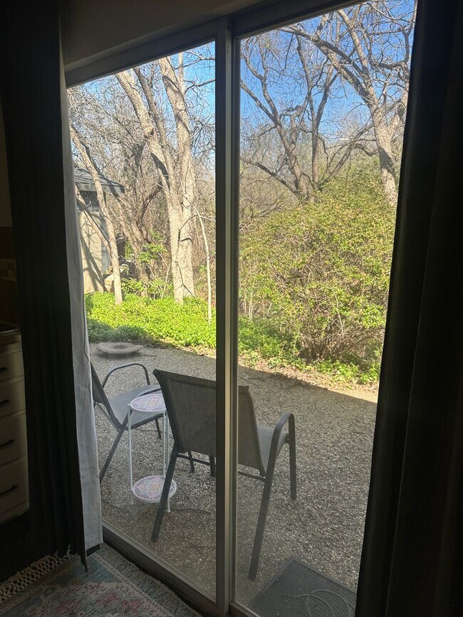 Building Photo - Cottage on Elm Creek;  fully furnished, all bills paid!