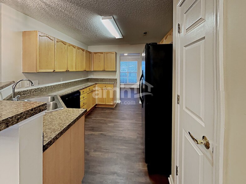 Building Photo - 6515 Goldenblush Cir