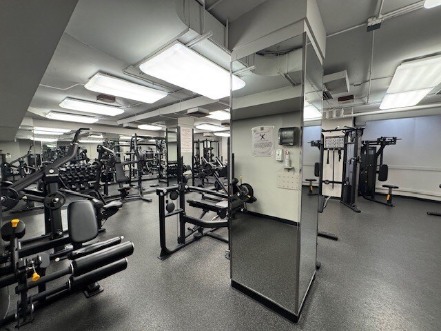 Building Photo - 211 E Ohio St