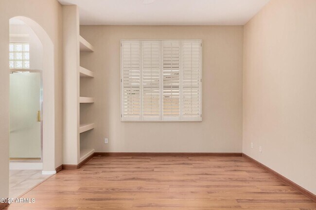 Building Photo - 6516 W Matilda Ln