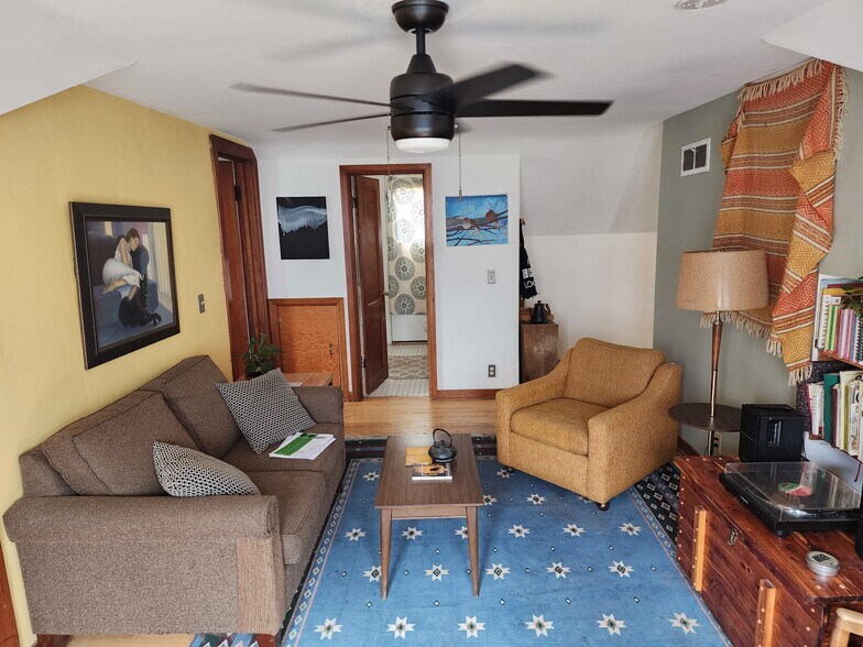Living Room - 2105 E Washington Ave