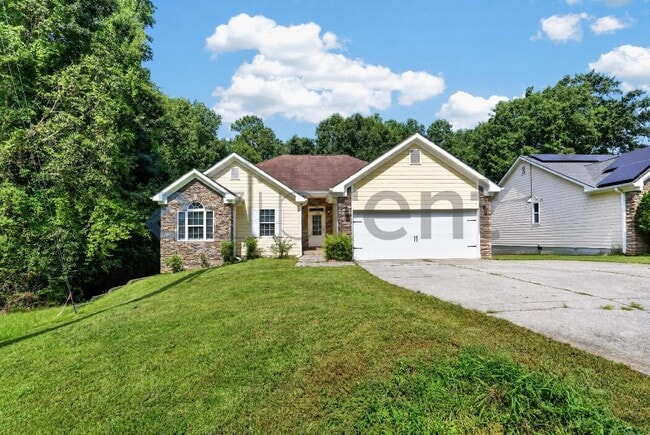 Building Photo - 861 McCart Rd