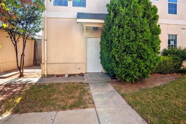 Building Photo - 8007 Ederville Cir