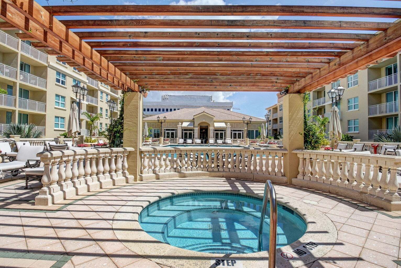 Building Photo - 99 SE Mizner Blvd