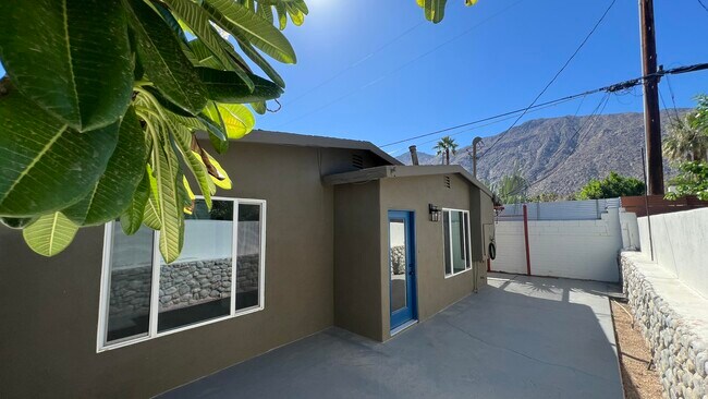 Building Photo - 573 S Calle Palo Fierro