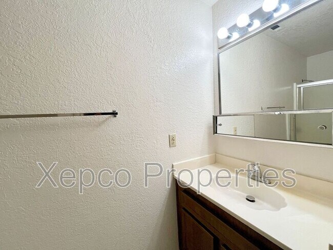 Building Photo - 751 N Los Felices Rd