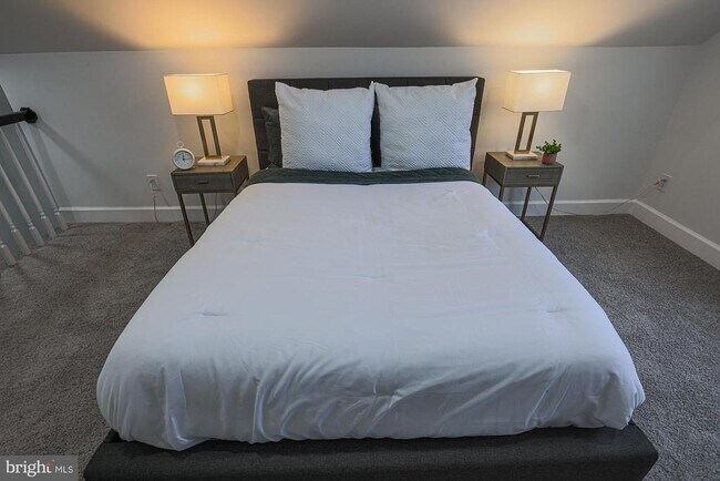 Building Photo - 5809 Eurith Ave