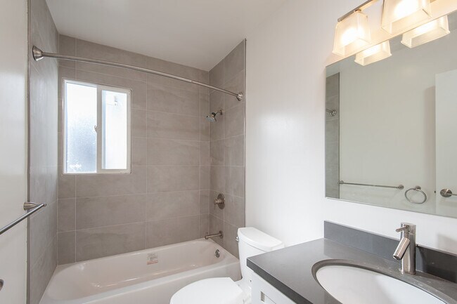 Building Photo - 1855 10th Ave