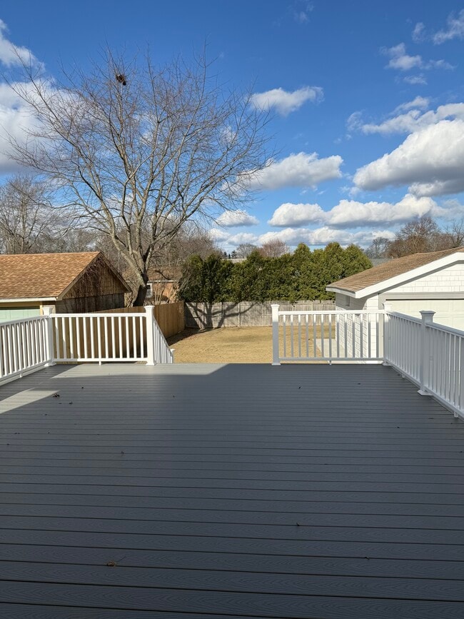 Building Photo - 33 Rosegarden St