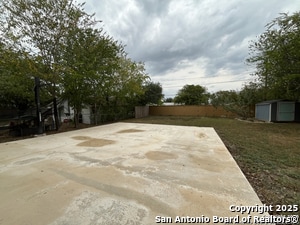 Building Photo - 127 Larchmont Dr