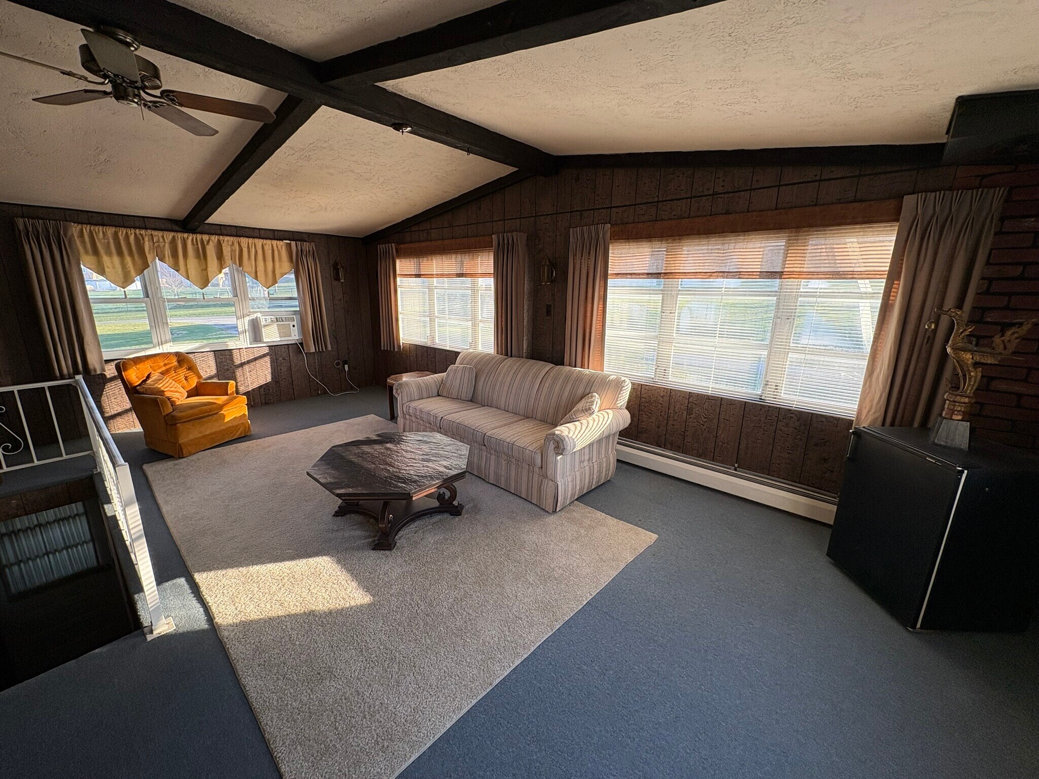 Building Photo - 47 Fair Acres Dr