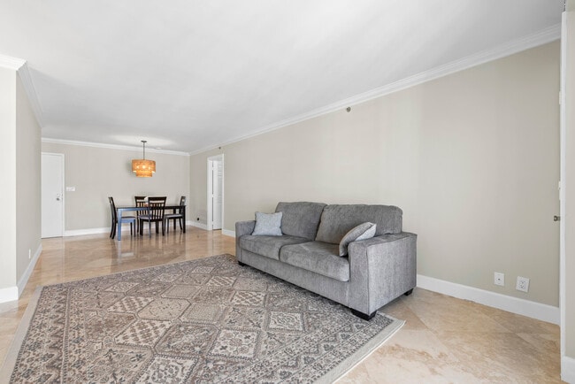 Building Photo - 3301 S Ocean Blvd