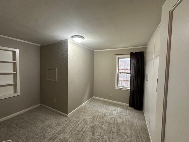 bedroom 2 - 3235 S Troost Ave