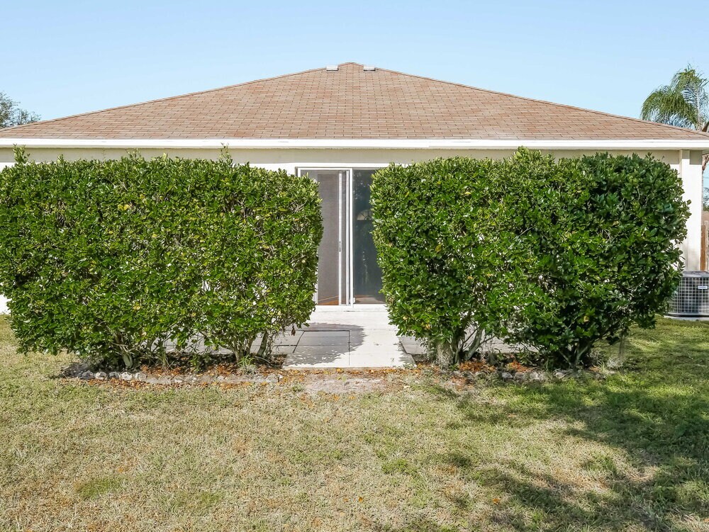 Building Photo - 18233 Brookpark Dr
