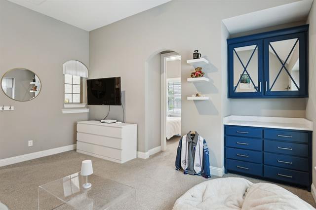 Building Photo - 2607 Maverick Way