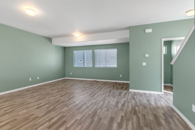 Building Photo - 897 Technology Ct