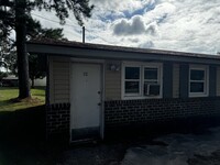 Building Photo - Apartment for Rent