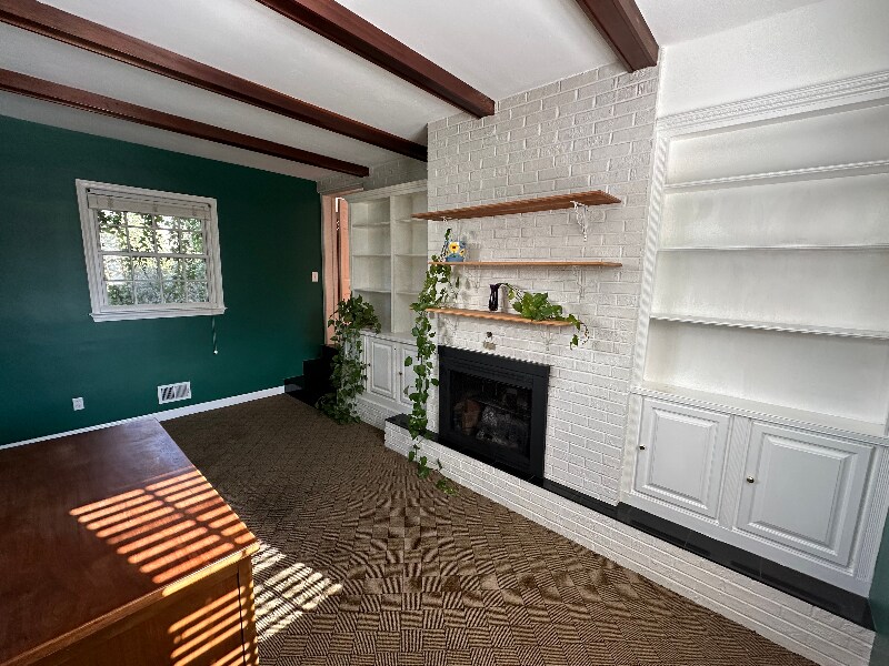 Building Photo - 6227 Clearwood Rd