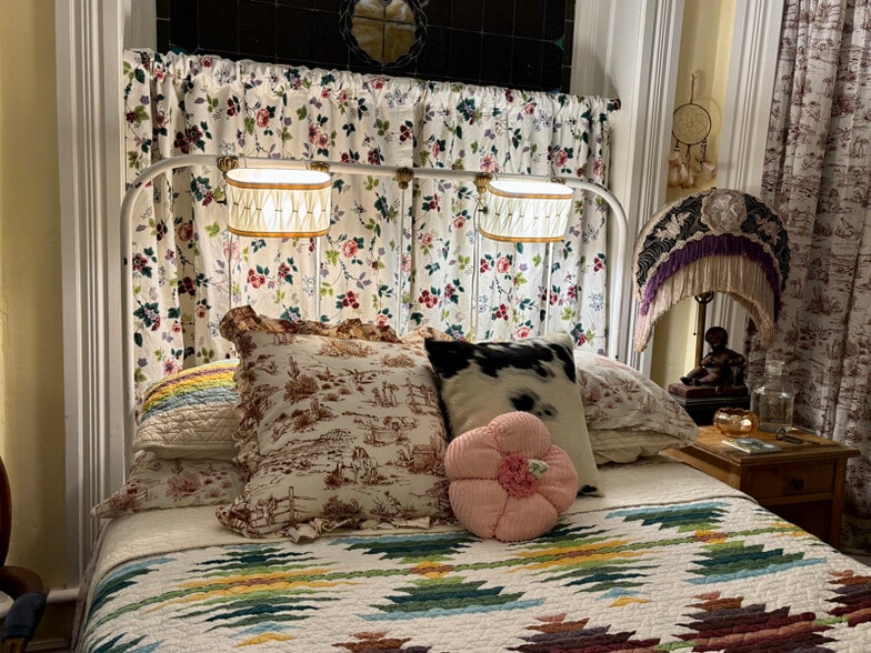 Building Photo - 425 S Washington St