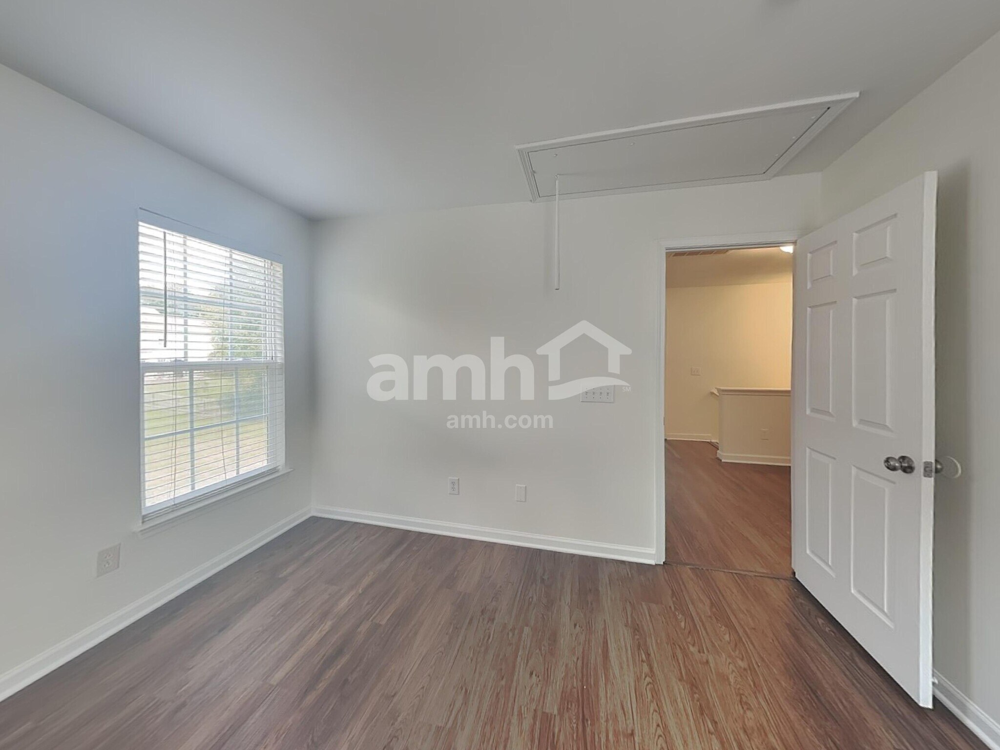 Building Photo - 1001 Finley Ct